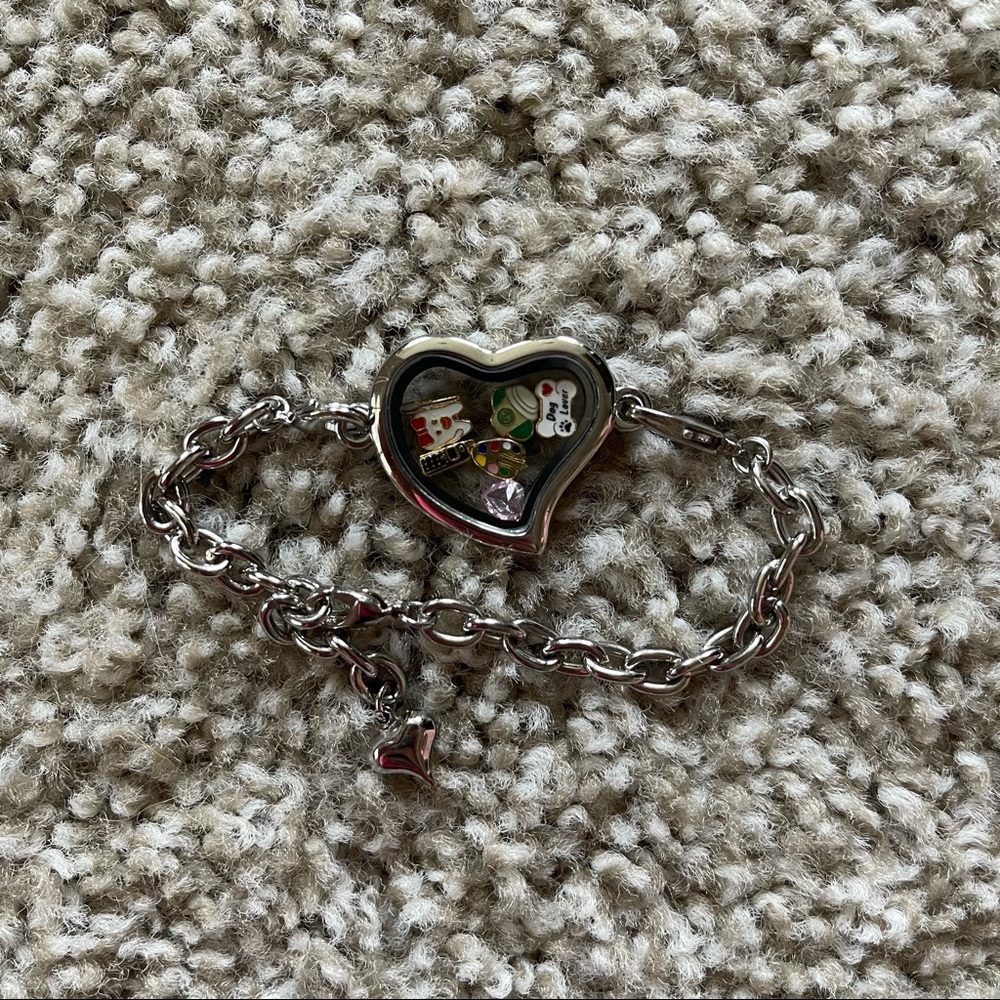 3 Items 15$! Charm Bracelet